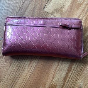 Gucci wallet
